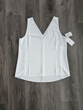Nordstrom White V-Neck Sleeveless Camisole Shell Top